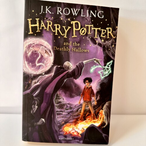 Book Harry Potter and the Deathly Hallows